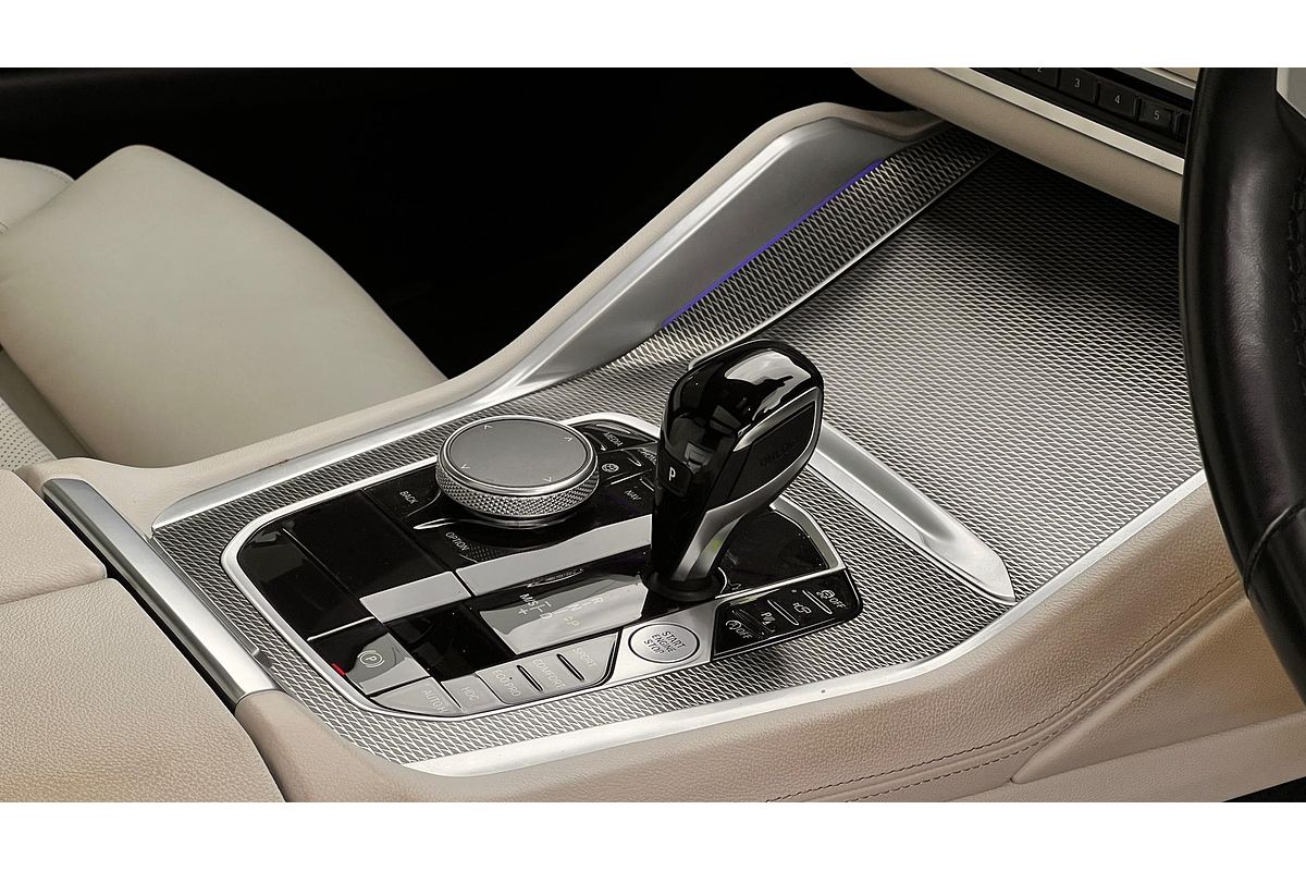 2022 BMW X6 xDrive40i M Sport G06