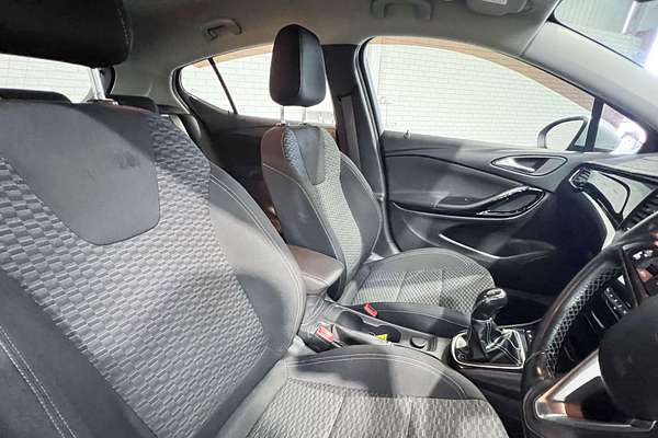 2017 Holden Astra RS BK