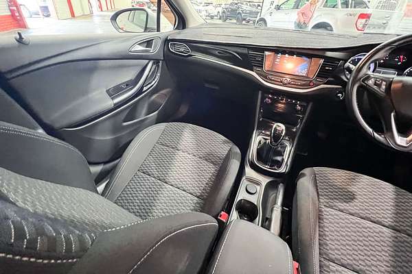 2017 Holden Astra RS BK