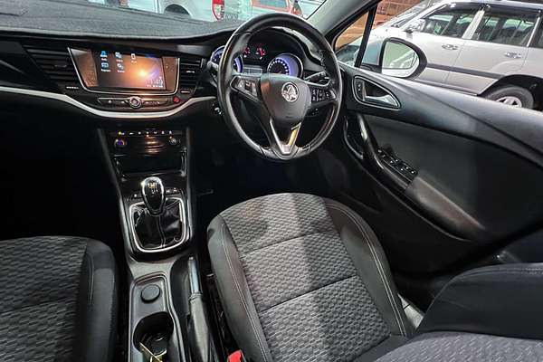 2017 Holden Astra RS BK
