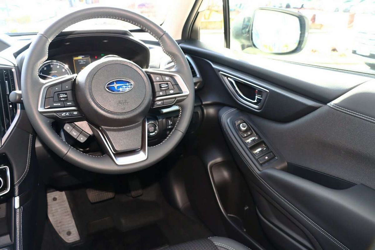 2024 Subaru Forester Hybrid L S5