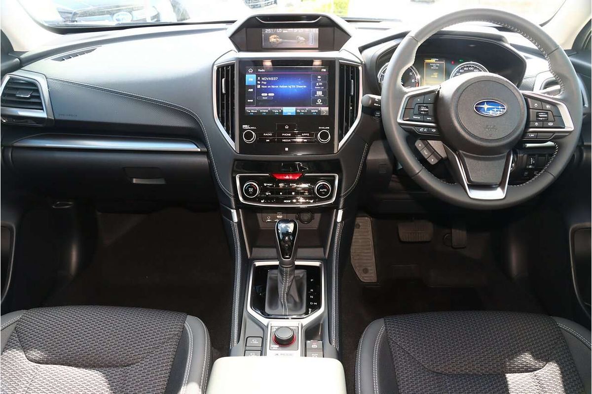 2024 Subaru Forester Hybrid L S5