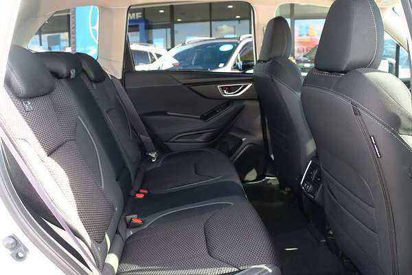 2024 Subaru Forester Hybrid L S5