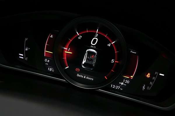 2017 Volvo V40 Cross Country D4 Pro