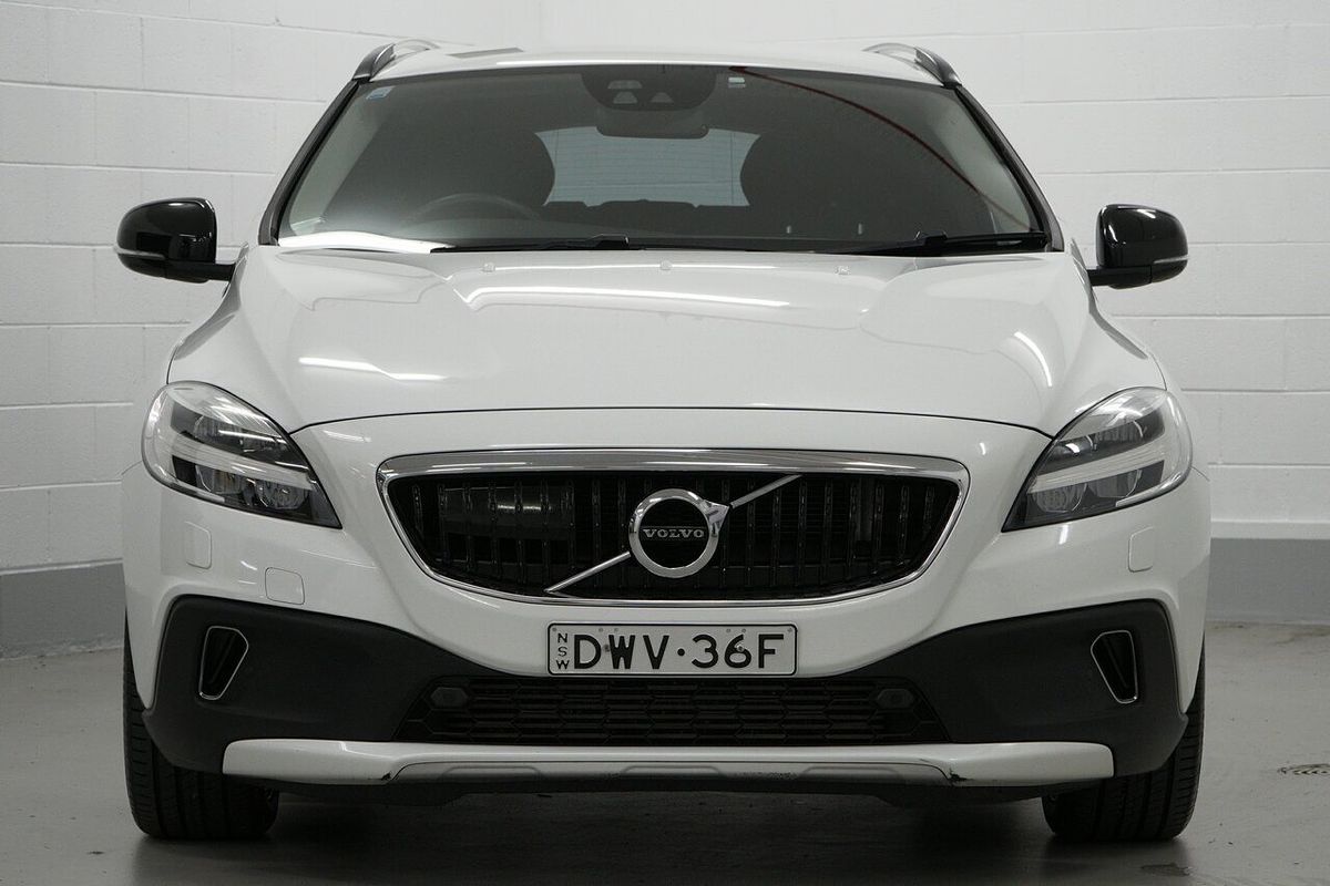 2017 Volvo V40 Cross Country D4 Pro