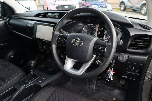 2021 Toyota Hilux SR GUN126R 4X4