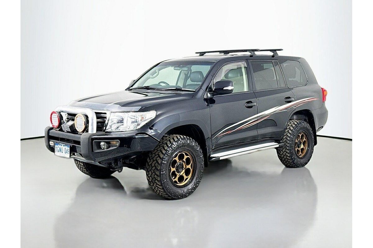 2013 Toyota LANDCRUISER LANDCRUISER 200 T/D A/T ALTITUDE VDJ200R