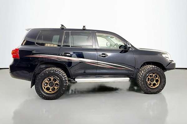 2013 Toyota LANDCRUISER LANDCRUISER 200 T/D A/T ALTITUDE VDJ200R