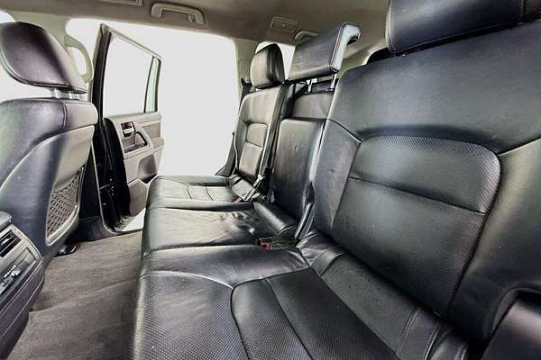 2013 Toyota LANDCRUISER LANDCRUISER 200 T/D A/T ALTITUDE VDJ200R