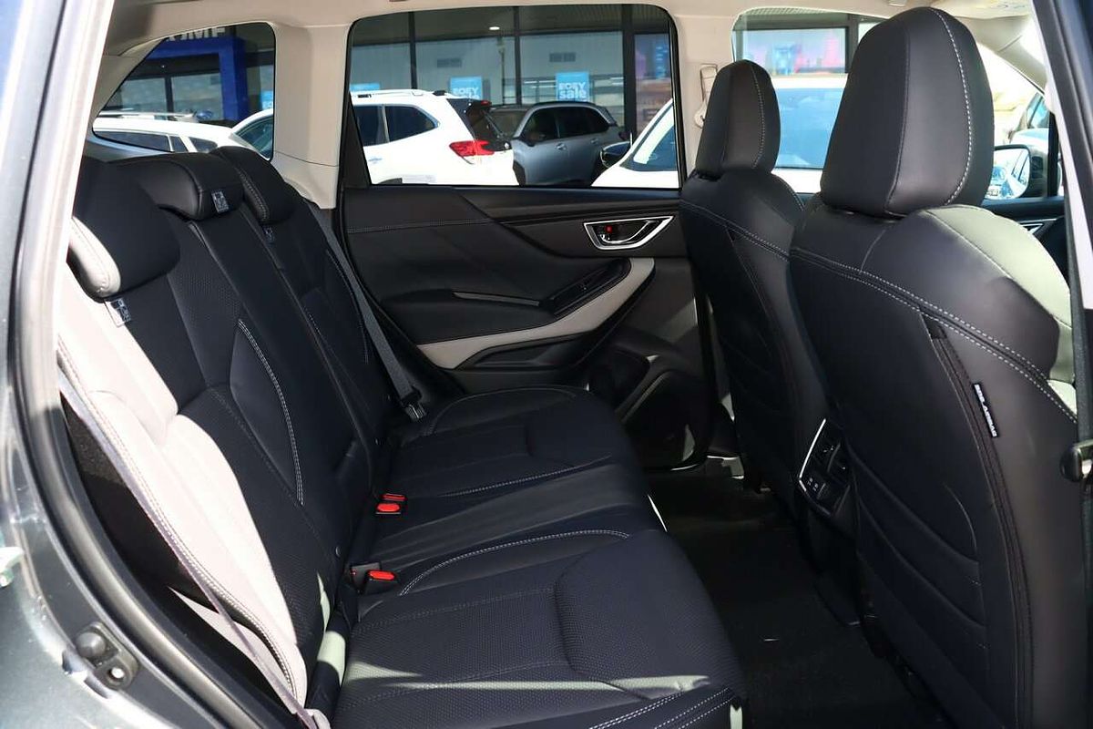 2024 Subaru Forester 2.5i-S S5