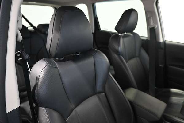 2020 Subaru Forester 2.5i-S S5