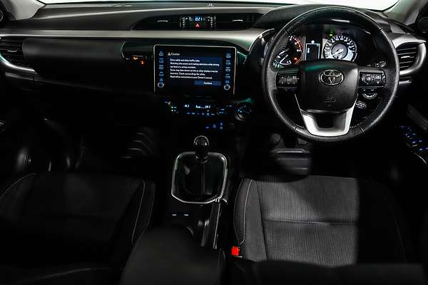 2021 Toyota Hilux SR5 GUN126R 4X4