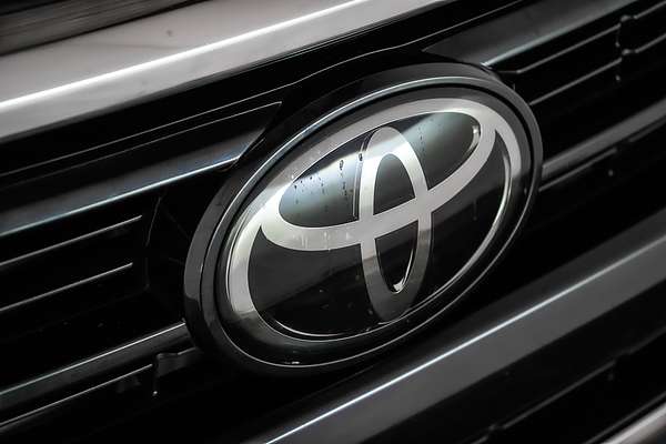 2021 Toyota Hilux SR5 GUN126R 4X4