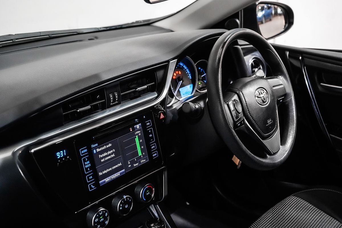 2016 Toyota Corolla Ascent Sport ZRE182R