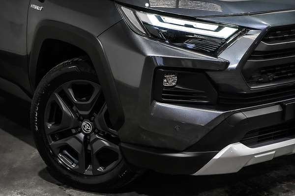 2022 Toyota RAV4 Edge AXAH54R