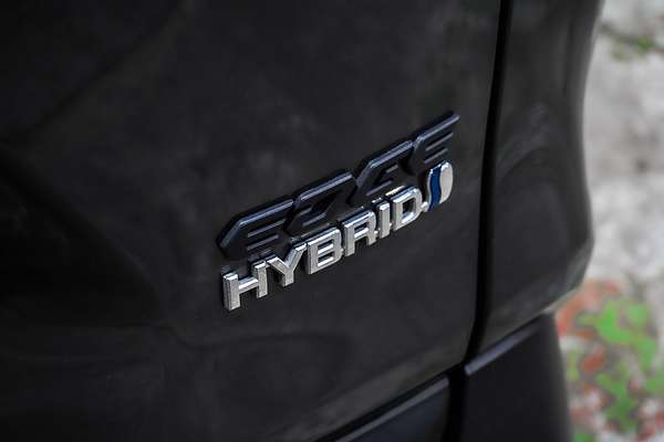 2022 Toyota RAV4 Edge AXAH54R