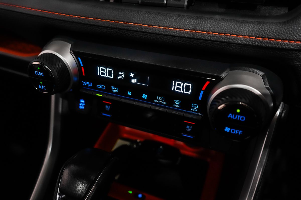 2022 Toyota RAV4 Edge AXAH54R