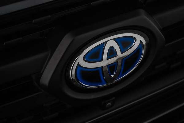 2022 Toyota RAV4 Edge AXAH54R