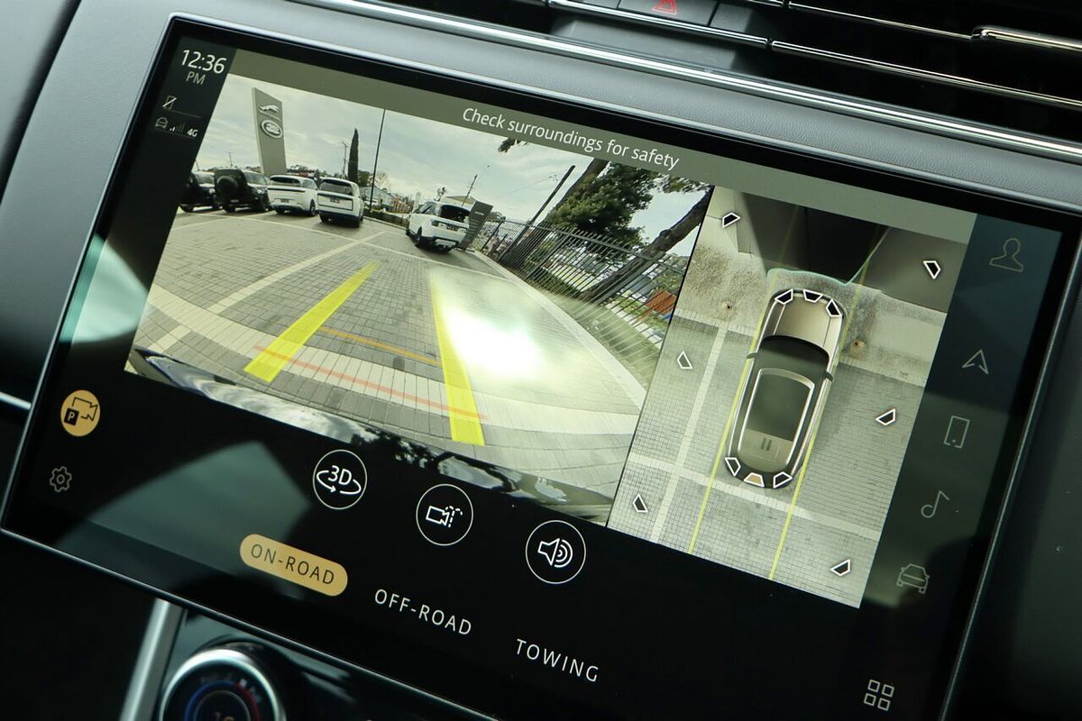 2022 Land Rover Range Rover D300 SE L460