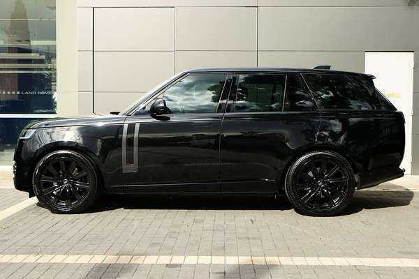 2022 Land Rover Range Rover D300 SE L460