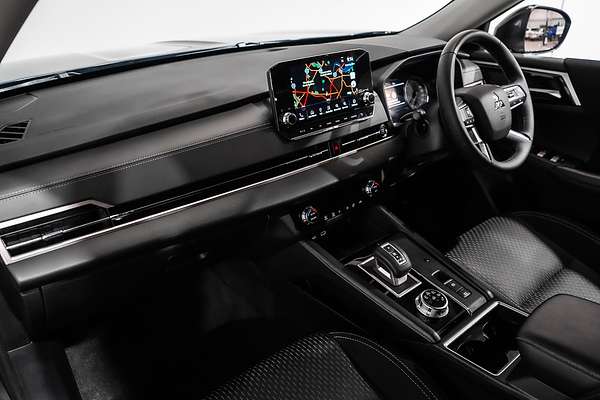 2024 Mitsubishi Outlander LS ZM