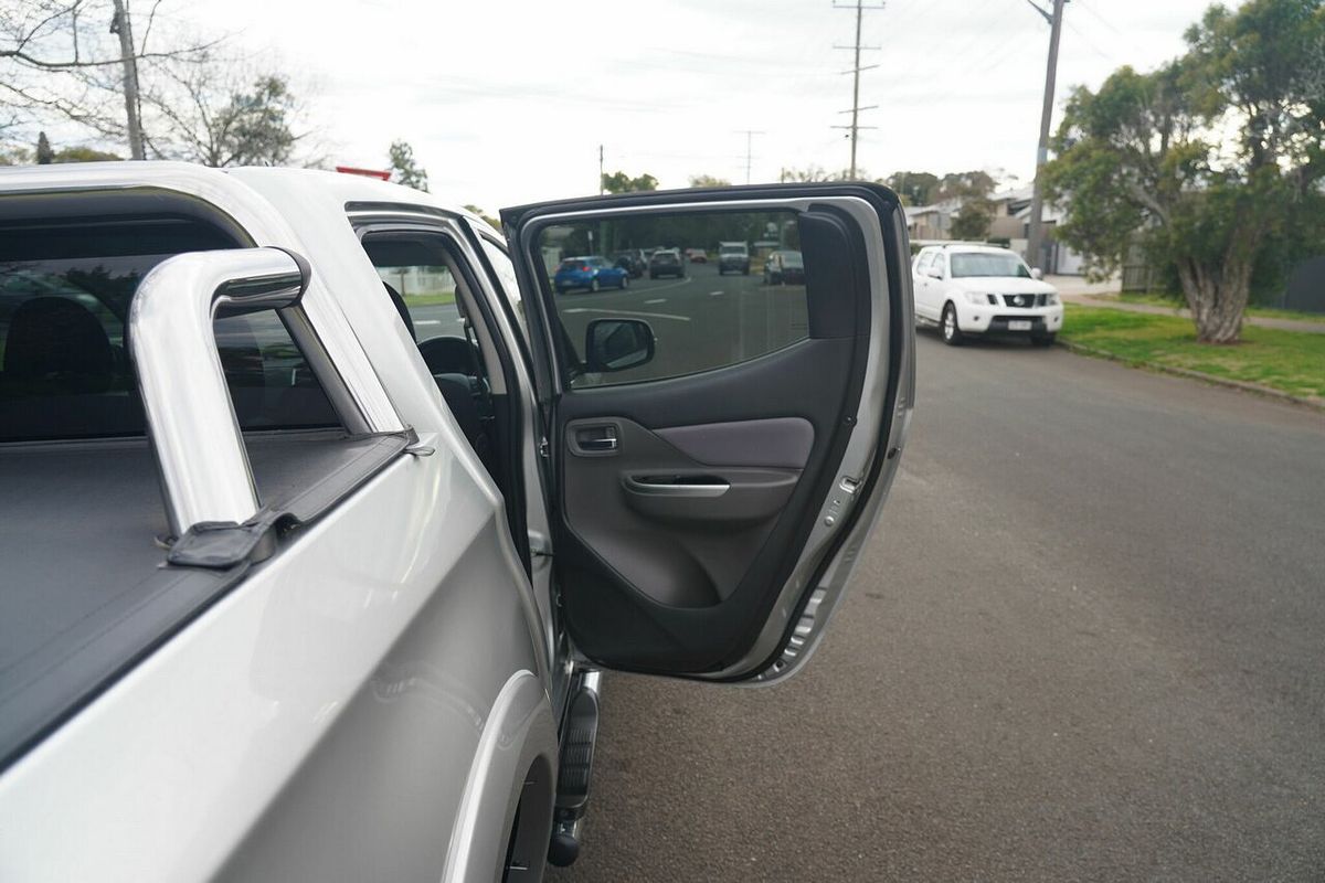 2015 Mitsubishi Triton GLX MQ 4X4