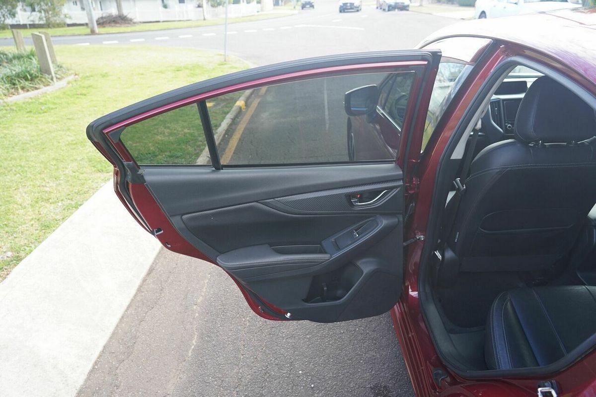 2017 Subaru Impreza 2.0i-S G5