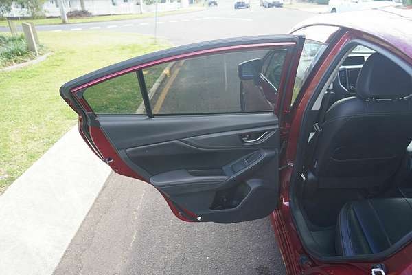 2017 Subaru Impreza 2.0i-S G5