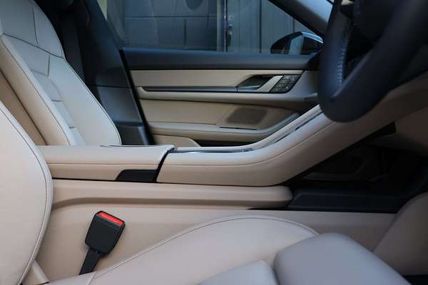 2024 Porsche Taycan 4 Y1B II