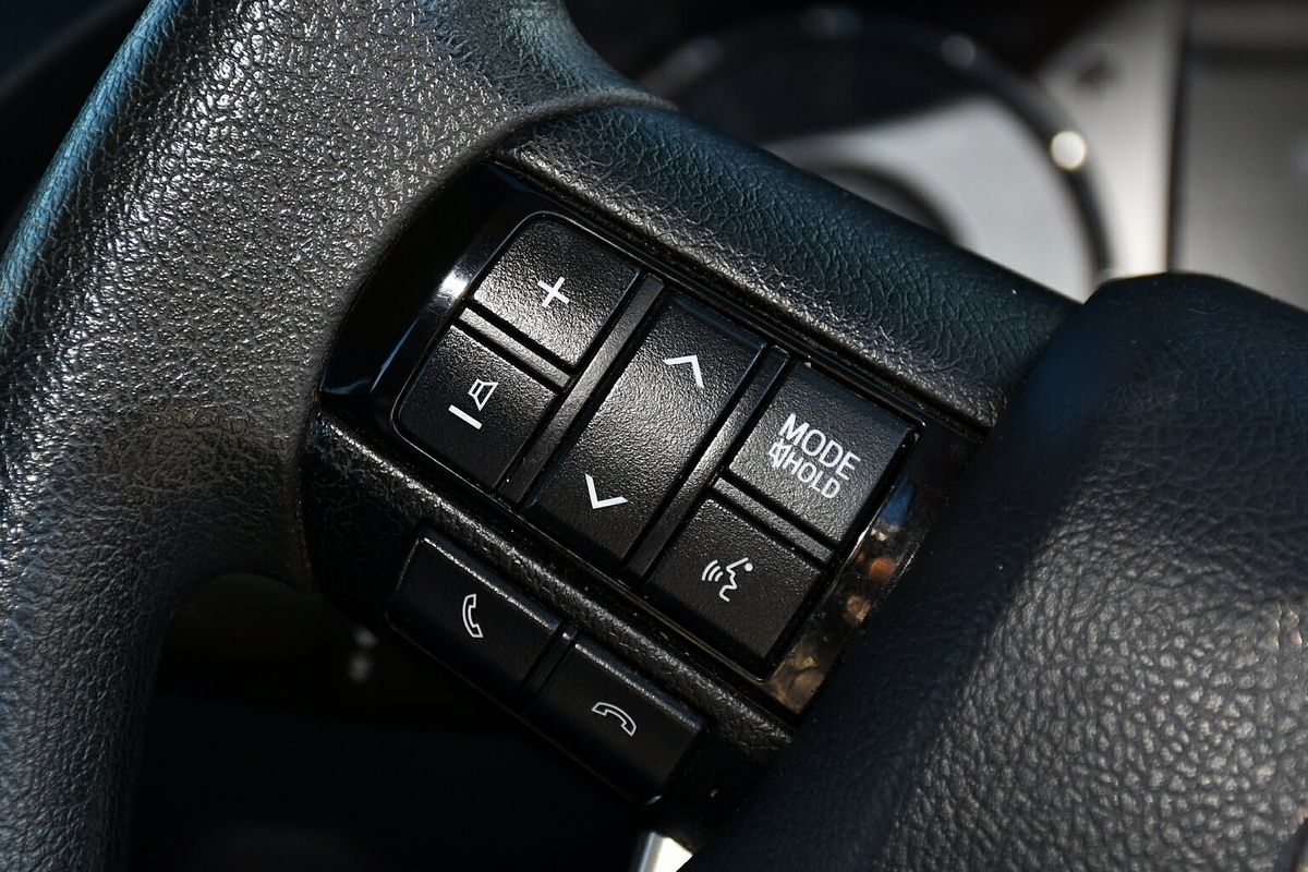 2022 Toyota Hilux Workmate TGN121R Rear Wheel Drive