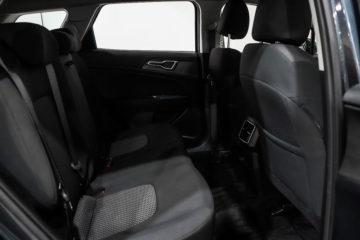 2024 Kia Sportage S NQ5