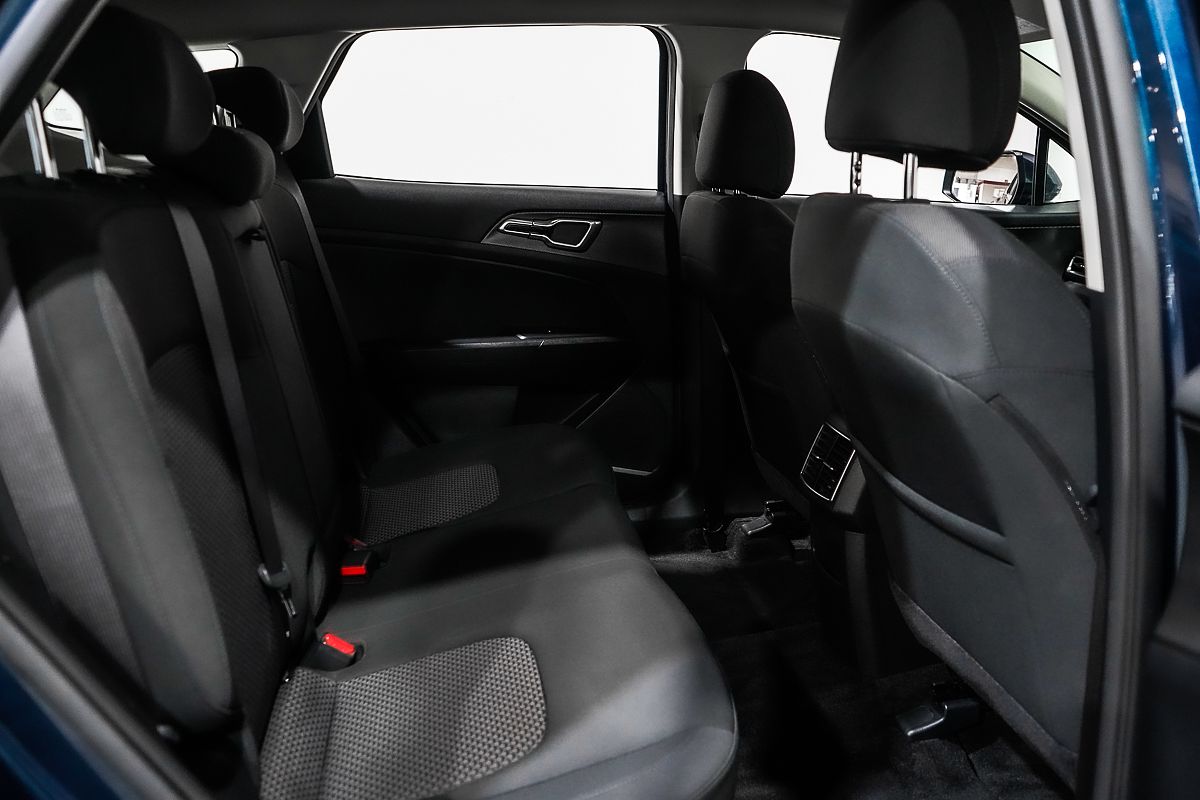 2024 Kia Sportage S NQ5