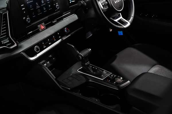 2024 Kia Sportage S NQ5
