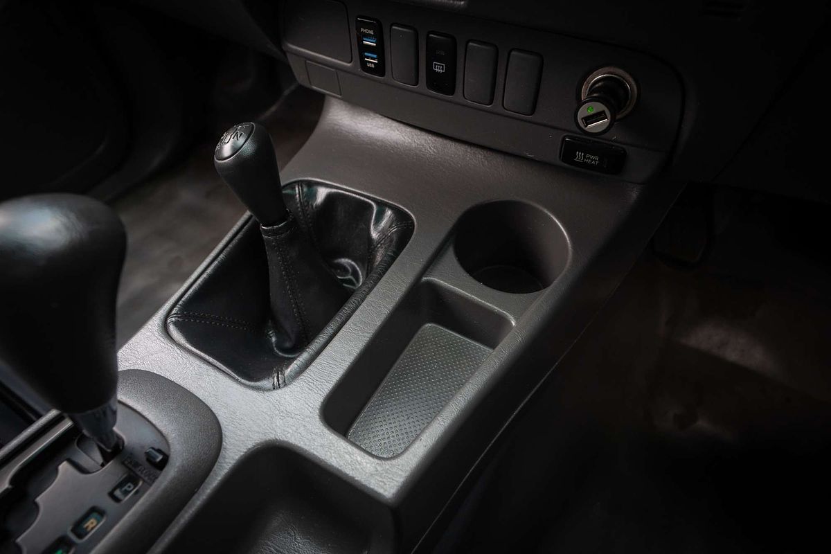 2012 Toyota Hilux SR KUN26R 4X4