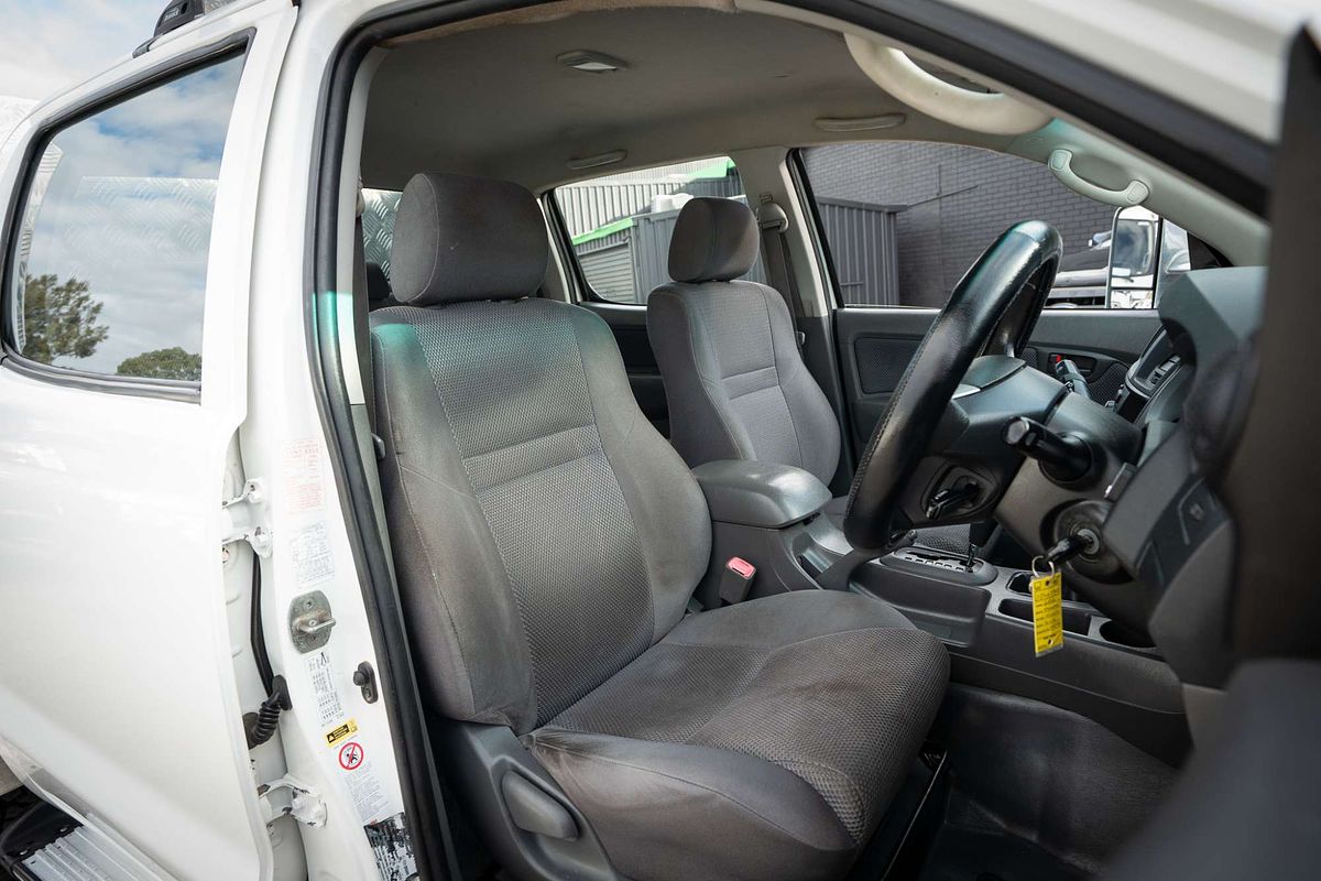 2012 Toyota Hilux SR KUN26R 4X4