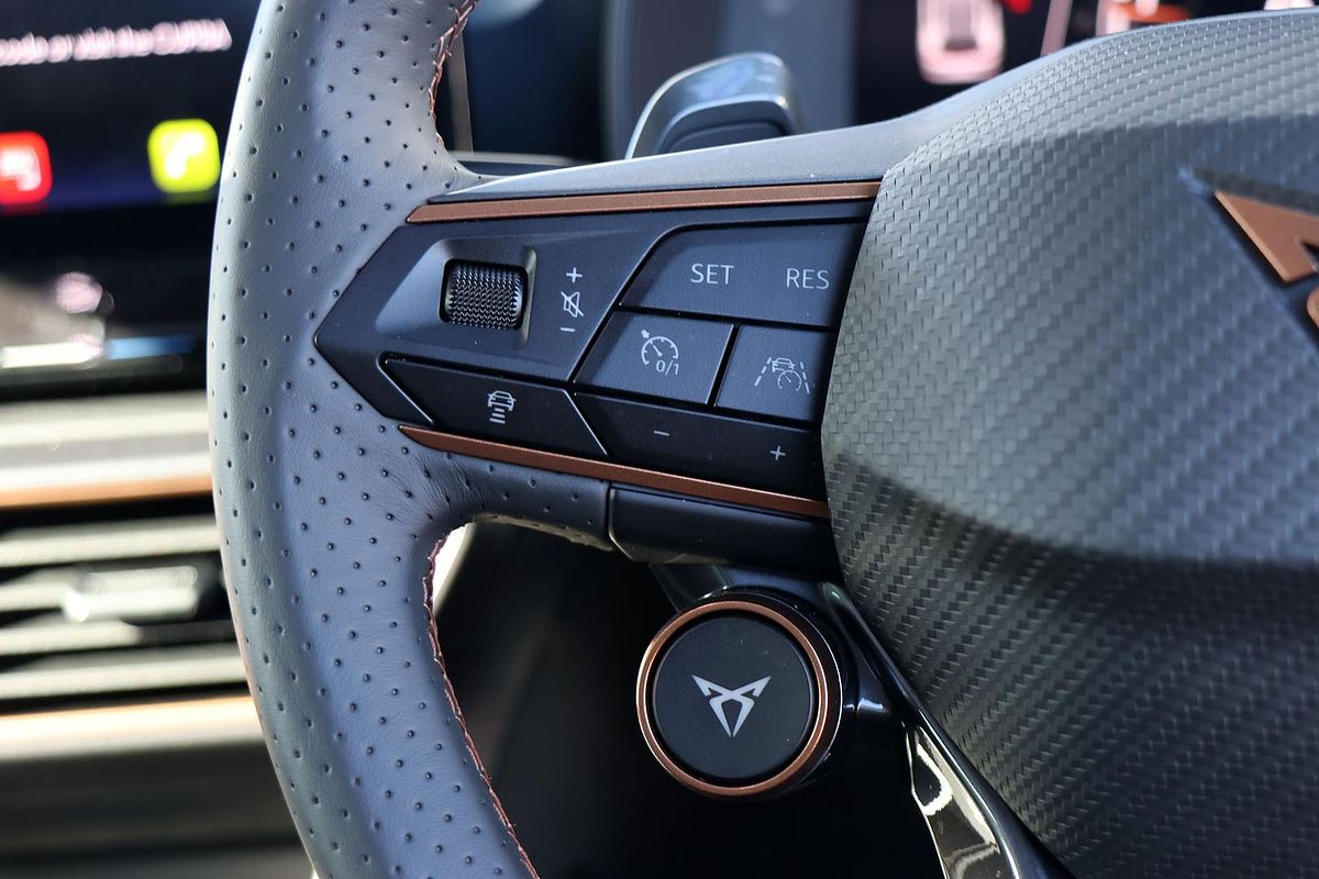 2024 CUPRA Formentor VZx KM