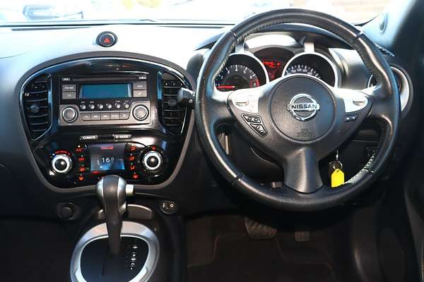 2014 Nissan JUKE ST F15