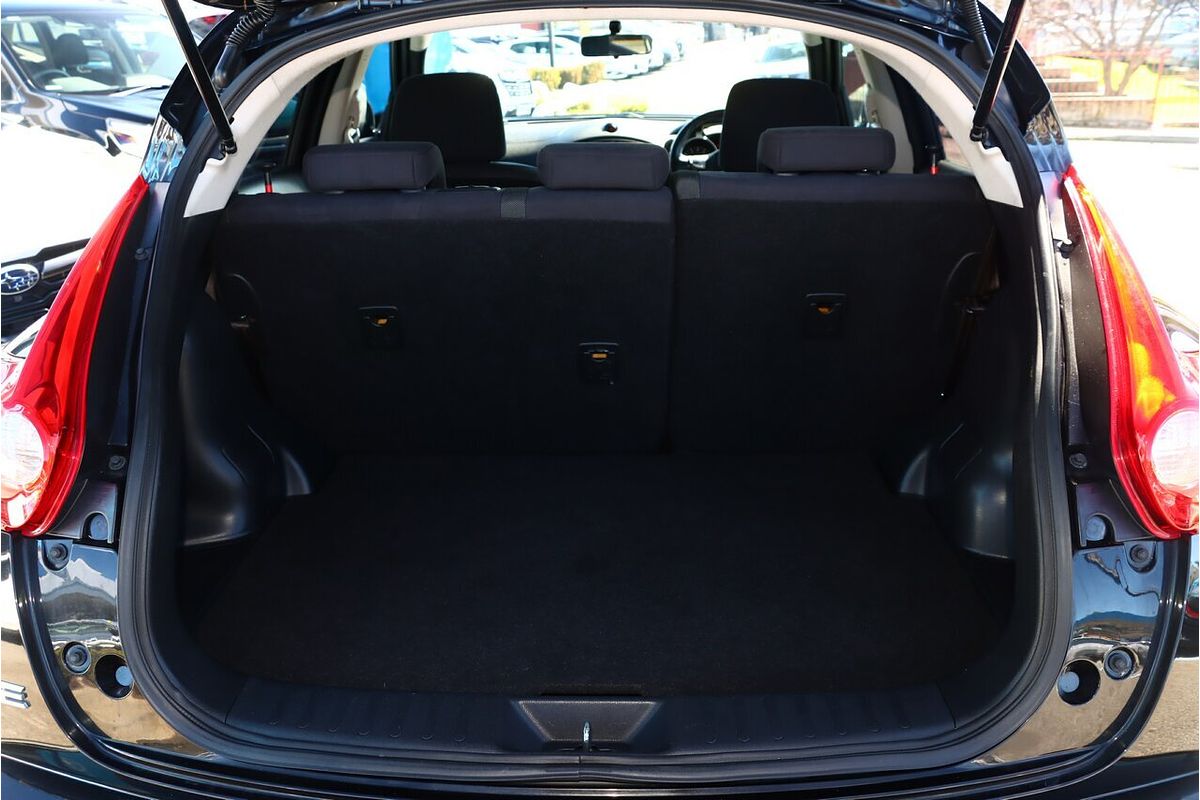 2014 Nissan JUKE ST F15