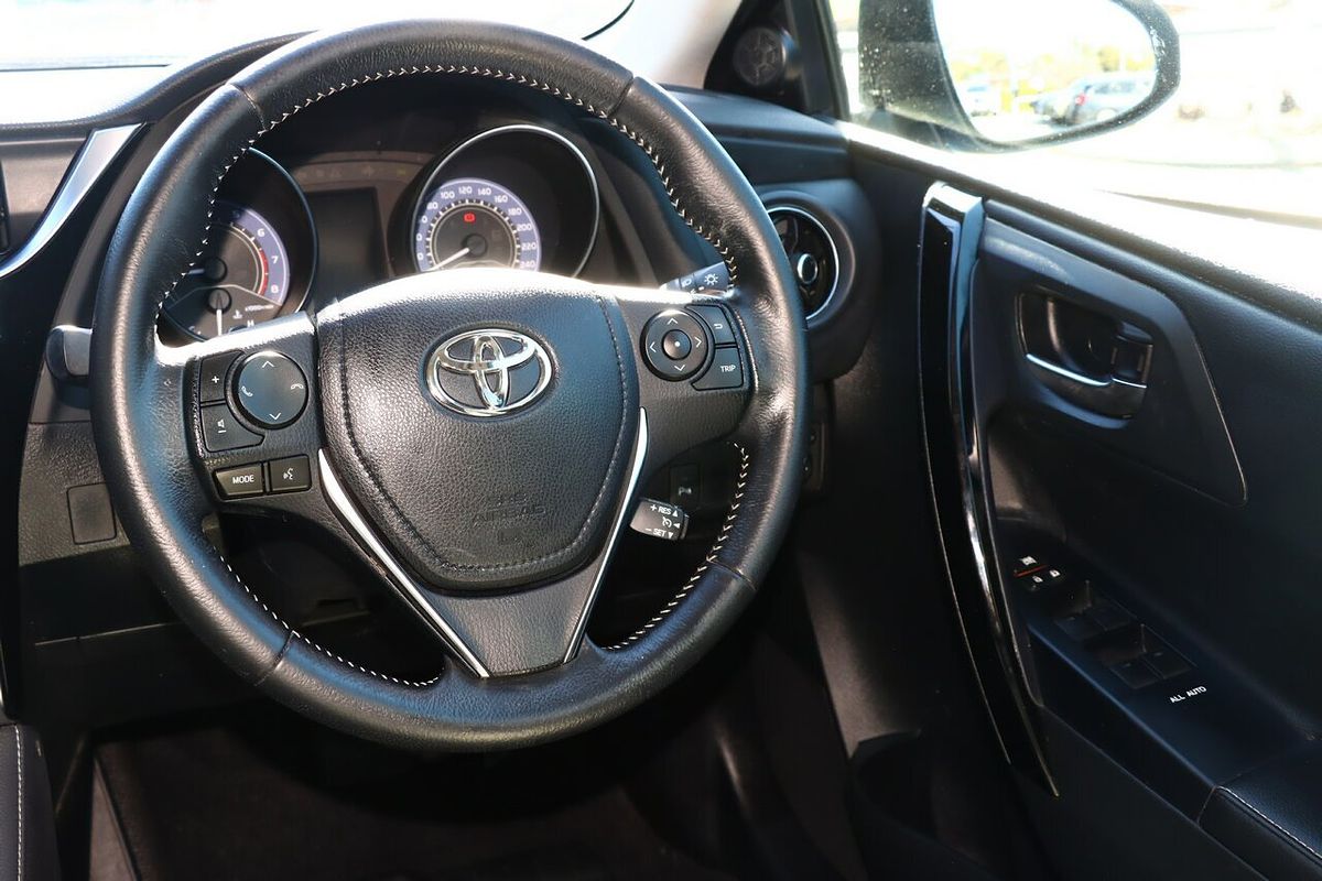 2016 Toyota Corolla ZR ZRE182R