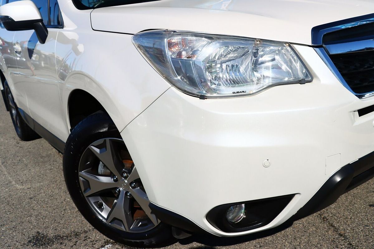 2014 Subaru Forester 2.5i Luxury S4