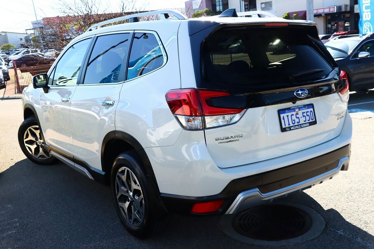 2024 Subaru Forester Hybrid L S5