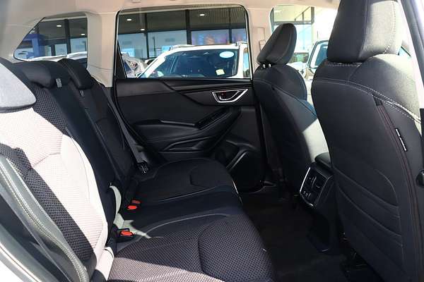 2024 Subaru Forester Hybrid L S5