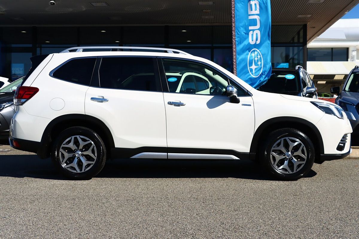 2024 Subaru Forester Hybrid L S5