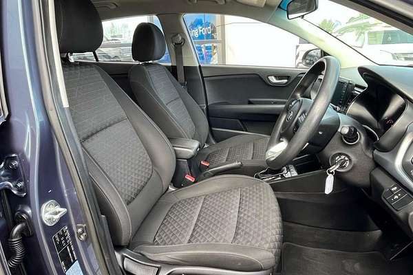 2019 Kia Rio S YB
