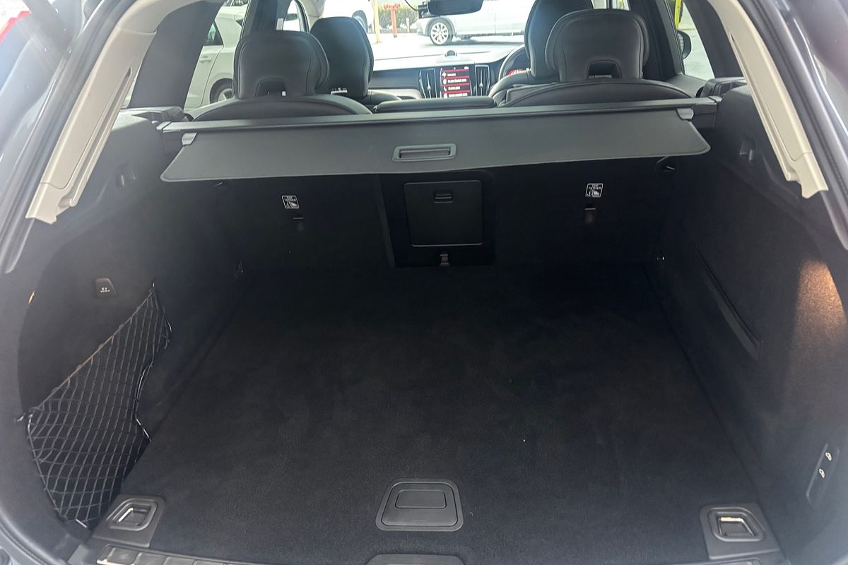 2020 Volvo XC60 T5 Inscription
