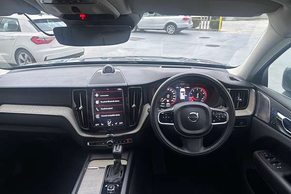 2020 Volvo XC60 T5 Inscription