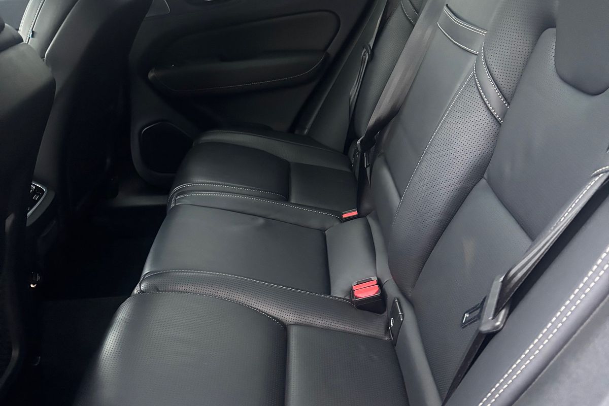 2020 Volvo XC60 T5 Inscription