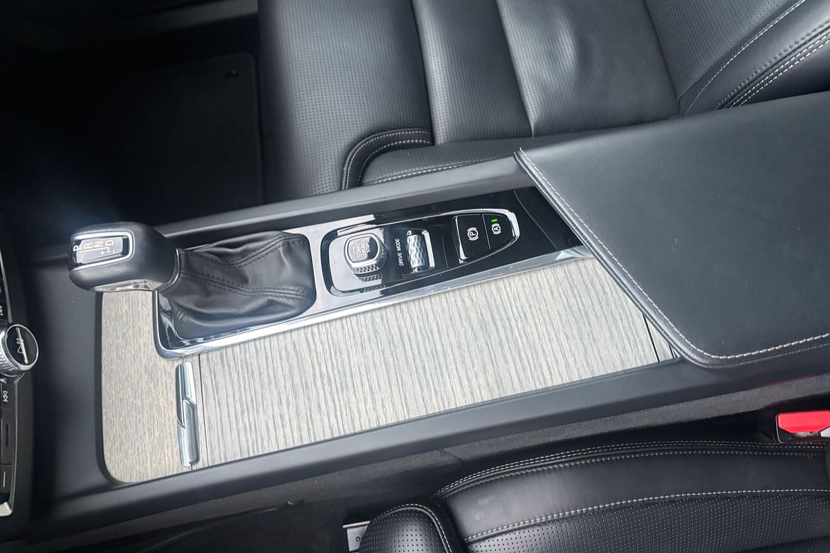 2020 Volvo XC60 T5 Inscription