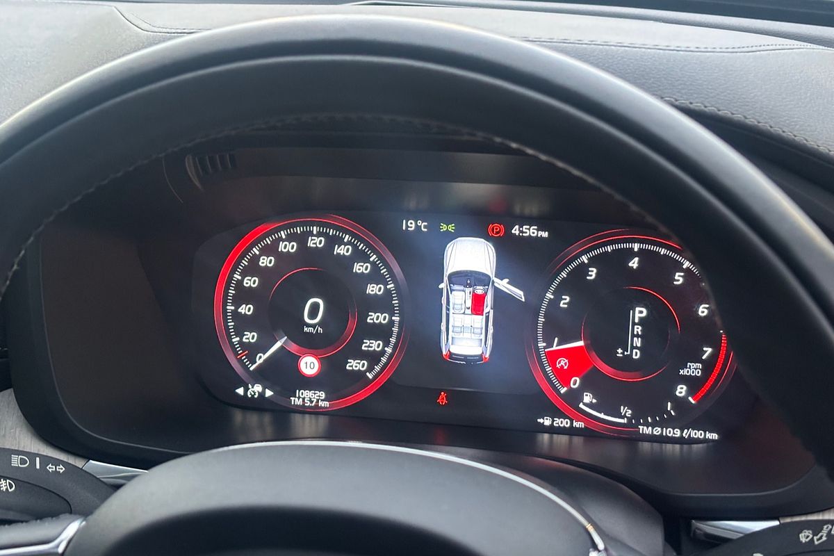 2020 Volvo XC60 T5 Inscription