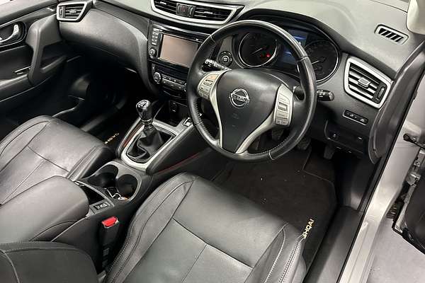 2016 Nissan QASHQAI Ti J11